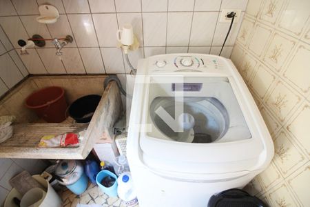 Casa à venda com 183m², 3 quartos e sem vagaLavanderia