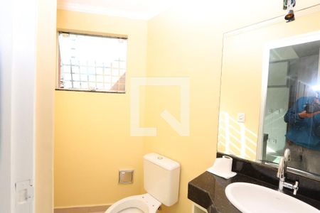 Casa à venda com 120m², 2 quartos e 5 vagasBanheiro