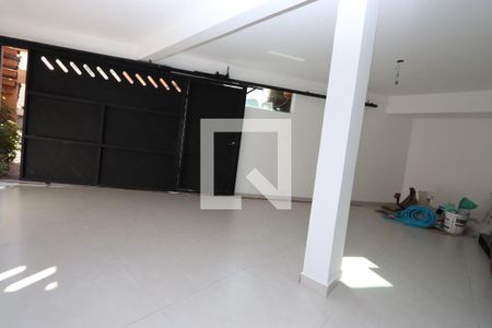 Casa à venda com 120m², 2 quartos e 5 vagasGaragem