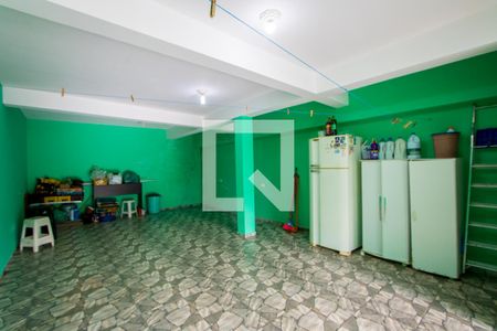 Casa à venda com 242m², 3 quartos e 2 vagasÁrea de serviço