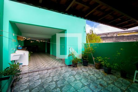 Casa à venda com 242m², 3 quartos e 2 vagasQuintal/Espaço gourmet