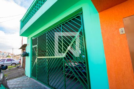 Casa à venda com 242m², 3 quartos e 2 vagasFachada