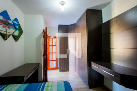 Casa à venda com 242m², 3 quartos e 2 vagasQuarto 3