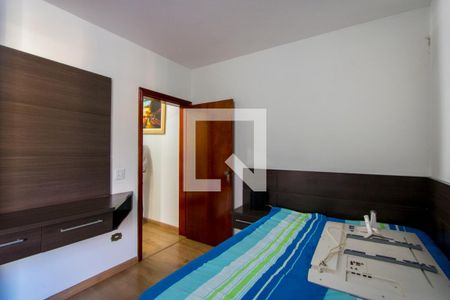 Casa à venda com 242m², 3 quartos e 2 vagasQuarto 3