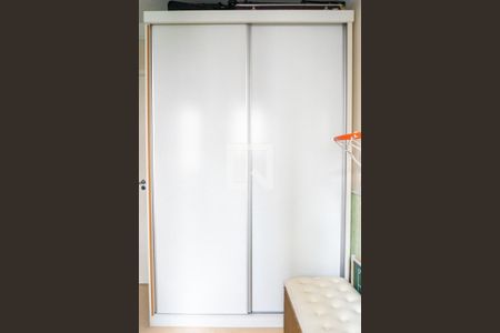 Apartamento à venda com 84m², 3 quartos e 2 vagasQuarto 1 - Armários