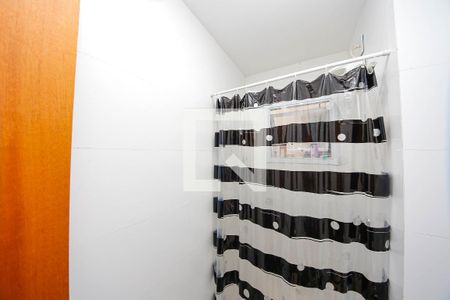 Apartamento para alugar com 57m², 2 quartos e sem vaga Apartamento para alugar com 57m², 2 quartos e sem vagaBanheiro