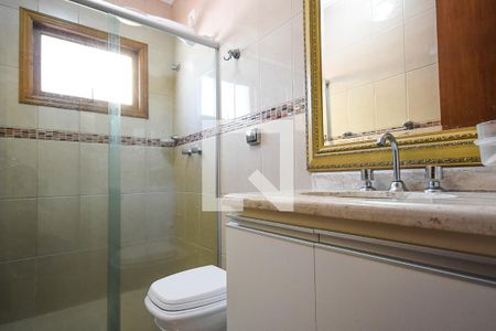 Casa à venda com 141m², 4 quartos e 4 vagasBanheiro suíte 1