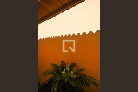 Casa à venda com 141m², 4 quartos e 4 vagasVista da suíte 2