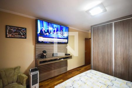 Casa à venda com 141m², 4 quartos e 4 vagasSuíte 3