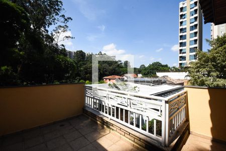 Casa à venda com 141m², 4 quartos e 4 vagasVaranda da suíte 1