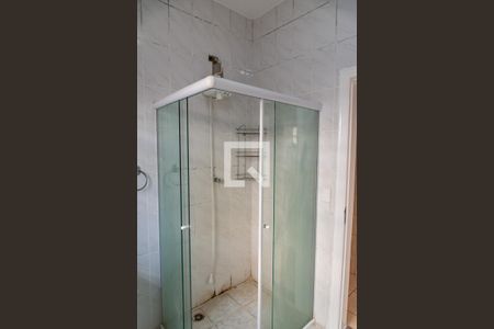 Casa à venda com 150m², 3 quartos e 2 vagasBanheiro