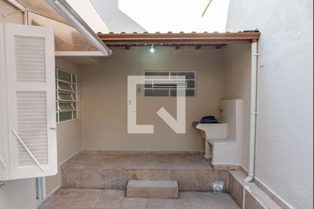 Casa à venda com 150m², 3 quartos e 2 vagasQuintal/área de serviço