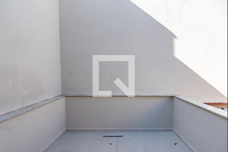 Casa à venda com 150m², 3 quartos e 2 vagasVaranda o quarto 2