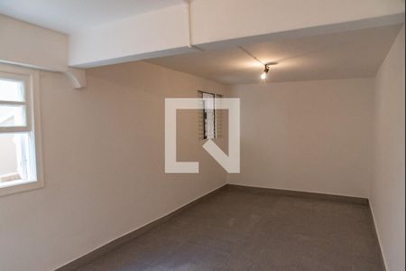 Casa à venda com 150m², 3 quartos e 2 vagasQuarto 3 - edícula 