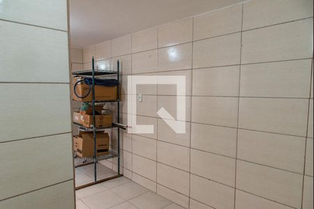 Casa à venda com 150m², 3 quartos e 2 vagasLavanderia