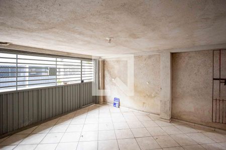 Casa à venda com 158m², 3 quartos e 2 vagasGaragem