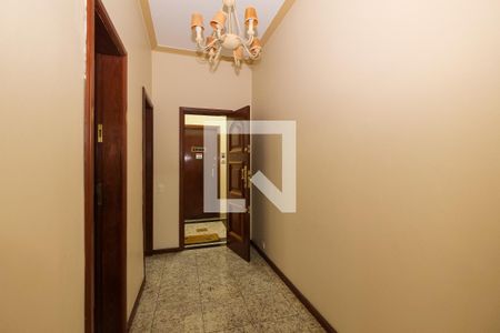 Corredor de apartamento à venda com 4 quartos, 240m² em Tijuca, Rio de Janeiro