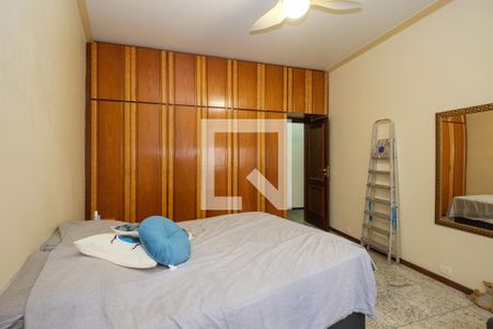 Apartamento à venda com 240m², 4 quartos e 1 vaga Apartamento à venda com 240m², 4 quartos e 1 vagaQuarto 4