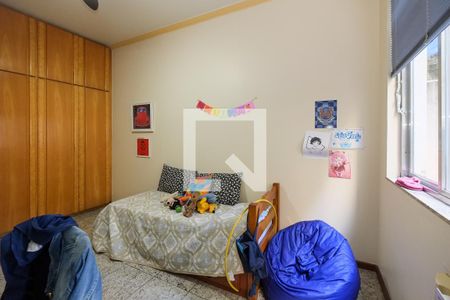 Apartamento à venda com 240m², 4 quartos e 1 vaga Apartamento à venda com 240m², 4 quartos e 1 vagaQuarto 3