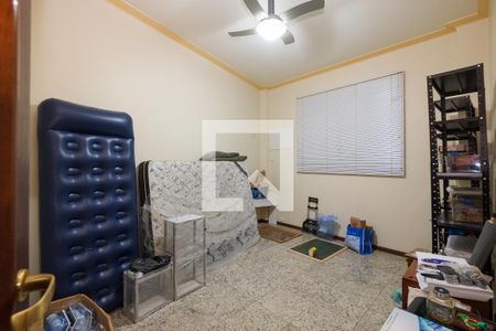 Apartamento à venda com 240m², 4 quartos e 1 vaga Apartamento à venda com 240m², 4 quartos e 1 vagaQuarto 5