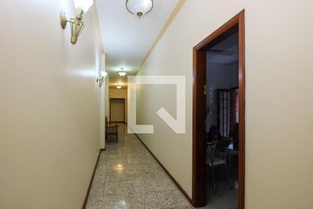 Apartamento à venda com 240m², 4 quartos e 1 vaga Apartamento à venda com 240m², 4 quartos e 1 vagaCorredor
