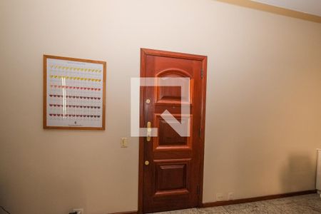 Entrada de apartamento à venda com 4 quartos, 240m² em Tijuca, Rio de Janeiro