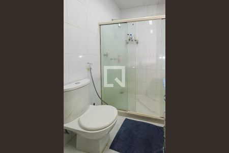 Apartamento à venda com 240m², 4 quartos e 1 vaga Apartamento à venda com 240m², 4 quartos e 1 vagaBanheiro Corredor