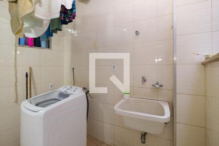 Apartamento à venda com 240m², 4 quartos e 1 vaga Apartamento à venda com 240m², 4 quartos e 1 vagaÁrea de Serviço