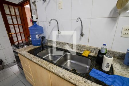 Apartamento à venda com 240m², 5 quartos e 1 vagaCozinha