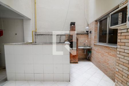 Apartamento à venda com 240m², 5 quartos e 1 vagaÁrea de Serviço