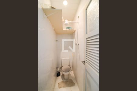 Apartamento à venda com 240m², 5 quartos e 1 vagaBanheiro de serviço