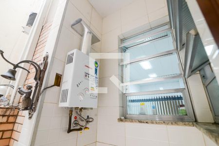 Apartamento à venda com 240m², 5 quartos e 1 vagaÁrea de Serviço