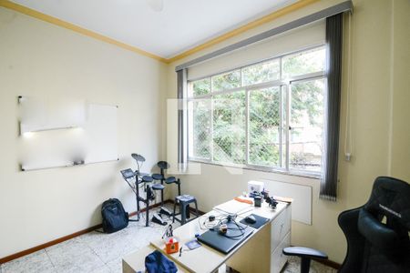 Quarto 2 de apartamento à venda com 5 quartos, 240m² em Tijuca, Rio de Janeiro