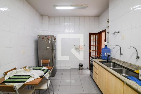 Apartamento à venda com 240m², 5 quartos e 1 vagaCozinha