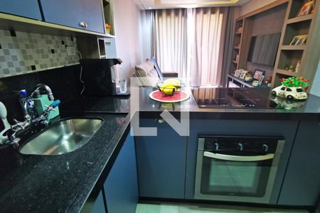 Cozinha  de apartamento à venda com 2 quartos, 51m² em Centro, Jundiaí