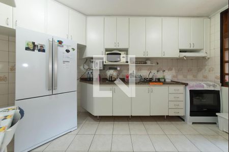 Apartamento à venda com 114m², 3 quartos e 2 vagas Apartamento à venda com 114m², 3 quartos e 2 vagasCozinha
