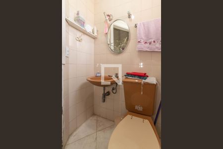 Apartamento à venda com 114m², 3 quartos e 2 vagas Apartamento à venda com 114m², 3 quartos e 2 vagasBanheiro de Serviço