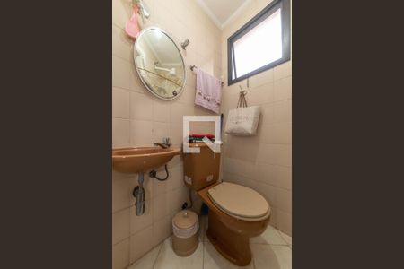 Apartamento à venda com 114m², 3 quartos e 2 vagas Apartamento à venda com 114m², 3 quartos e 2 vagasBanheiro de Serviço