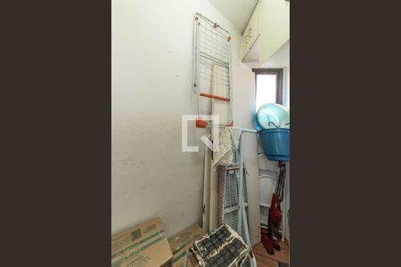 Apartamento à venda com 114m², 3 quartos e 2 vagas Apartamento à venda com 114m², 3 quartos e 2 vagasDespensa