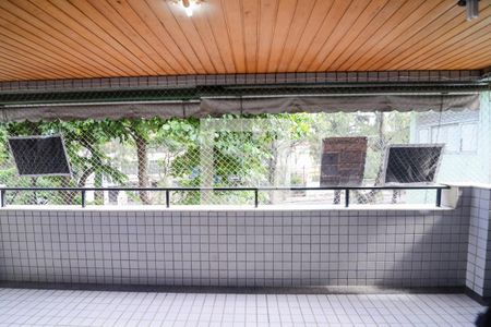 Apartamento à venda com 140m², 3 quartos e 2 vagasVista do Quarto 1