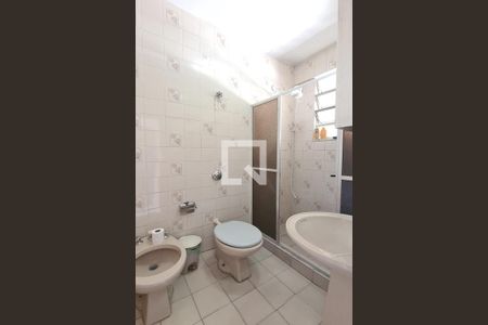 Casa para alugar com 30m², 1 quarto e sem vaga Casa para alugar com 30m², 1 quarto e sem vagaBanheiro