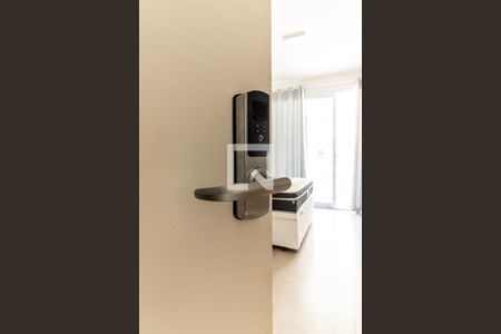 Studio à venda com 23m², 1 quarto e sem vagaFechadura eletrônica