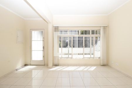 Sala de casa para alugar com 5 quartos, 200m² em Vila Paulicéia, São Paulo