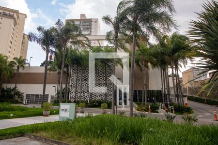 Apartamento à venda com 125m², 2 quartos e 2 vagasFachada