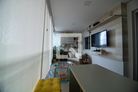 Apartamento à venda com 125m², 2 quartos e 2 vagasVaranda