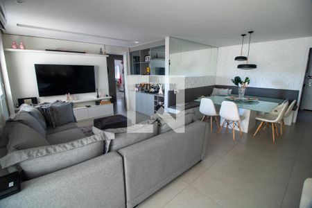Apartamento à venda com 125m², 2 quartos e 2 vagasSala