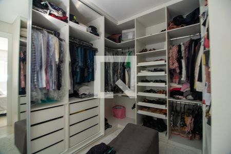 Apartamento à venda com 125m², 2 quartos e 2 vagasQuarto