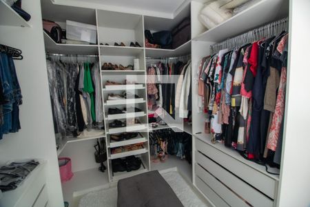 Apartamento à venda com 125m², 2 quartos e 2 vagasQuarto