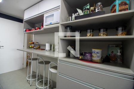 Apartamento à venda com 125m², 2 quartos e 2 vagasCozinha 