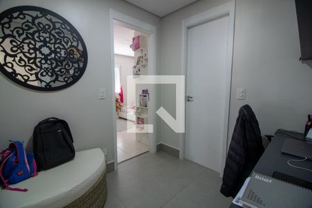 Apartamento à venda com 125m², 2 quartos e 2 vagasEscritório